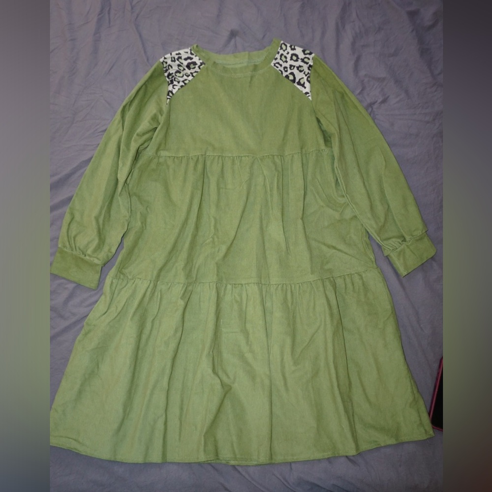 Green cheetah print women’s dress
